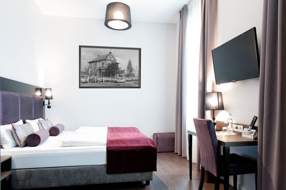 undefined Hotel Isabella