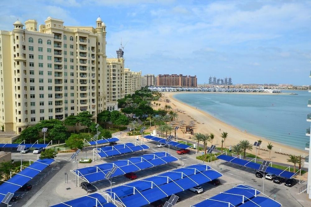 undefined Beautiful Sea View Palm 5