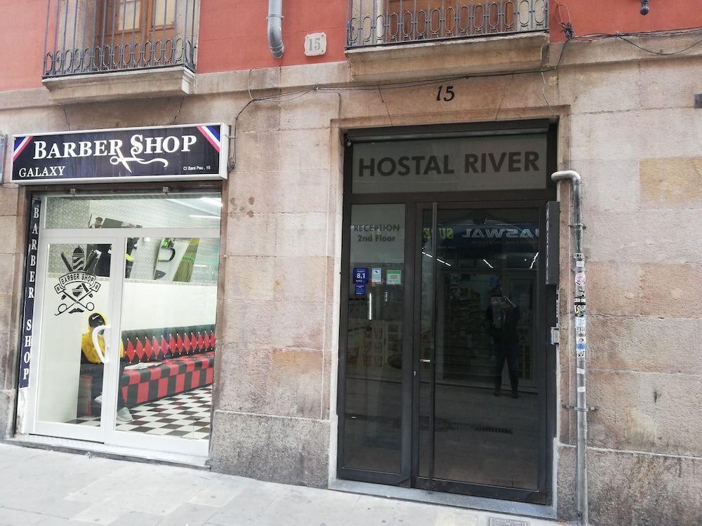 undefined Hostal River 8