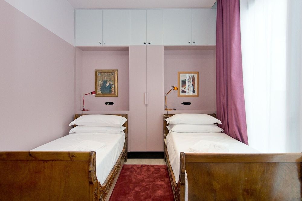 Amor de Dios 17 Luxury Suites Family Suite (6)