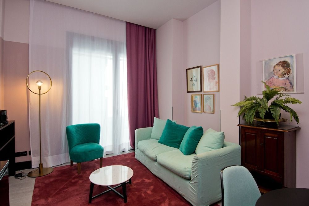 Amor de Dios 17 Luxury Suites Family Suite (6) 8