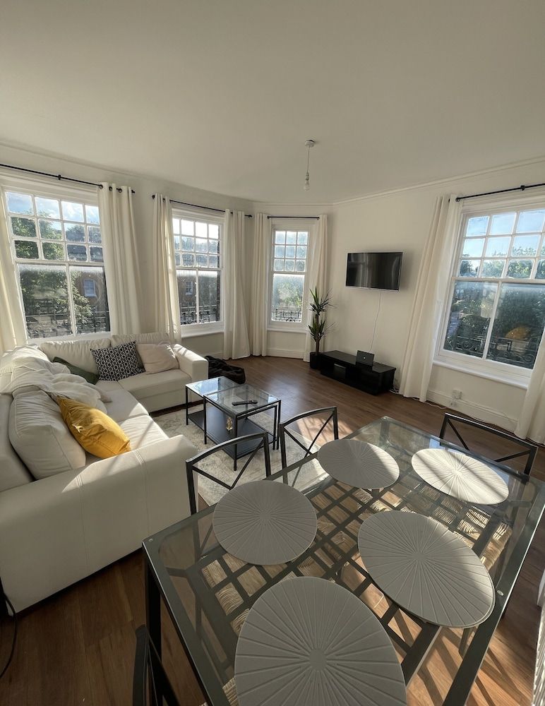 undefined First Rate Apartment