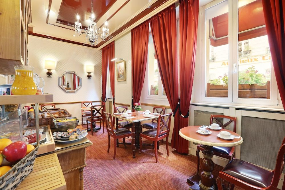 undefined Hotel College De France 8