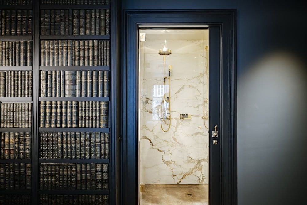 Hotel The Noblemen Deluxe Double Room (Benedictus de Spinoza) 6