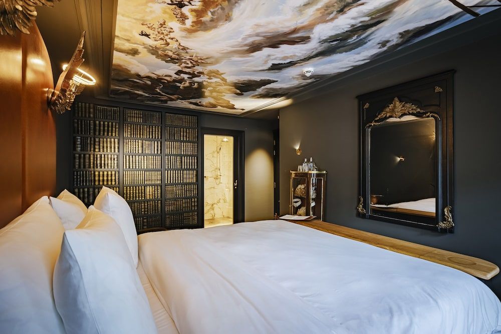 Hotel The Noblemen Deluxe Double Room (Benedictus de Spinoza)
