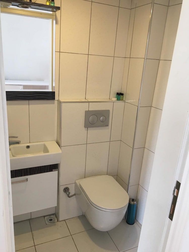 Basilica GuestHouse Superior Double Room 11