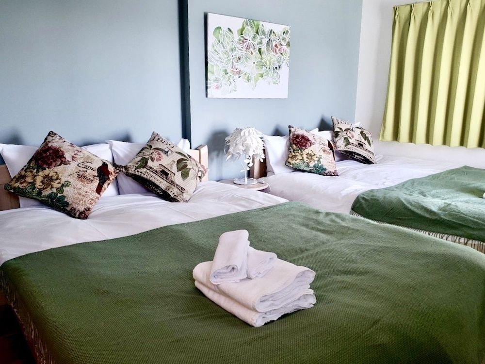 undefined C7 Haneda Maison Philippe Omori 703 9