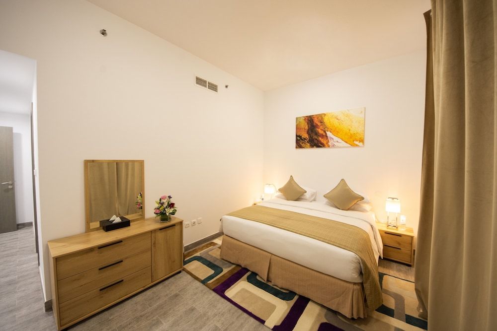 undefined Rose Dream-Two Bedroom Furnished Apart.. 4