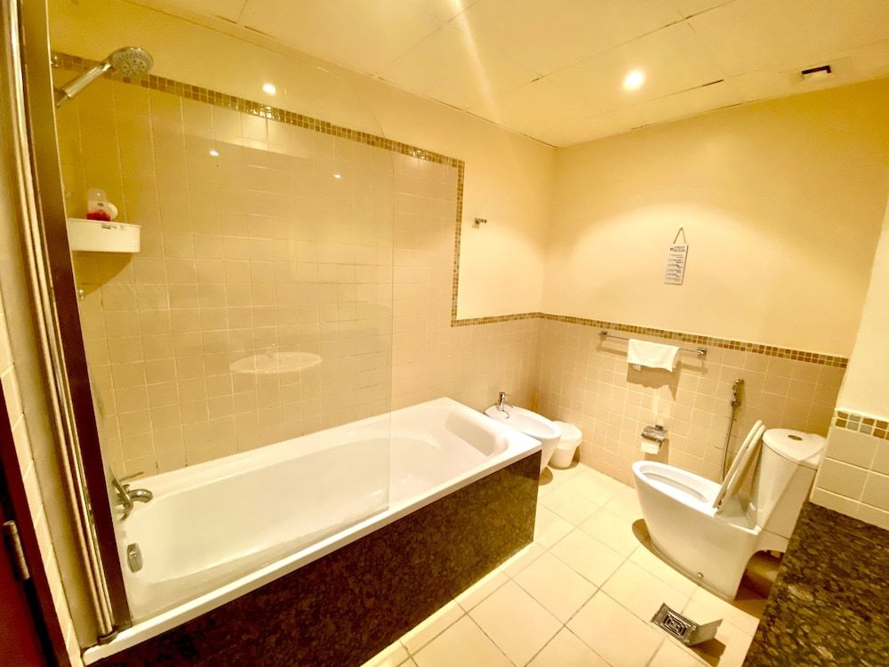 Bombay Backpackers DXB - Adults Only