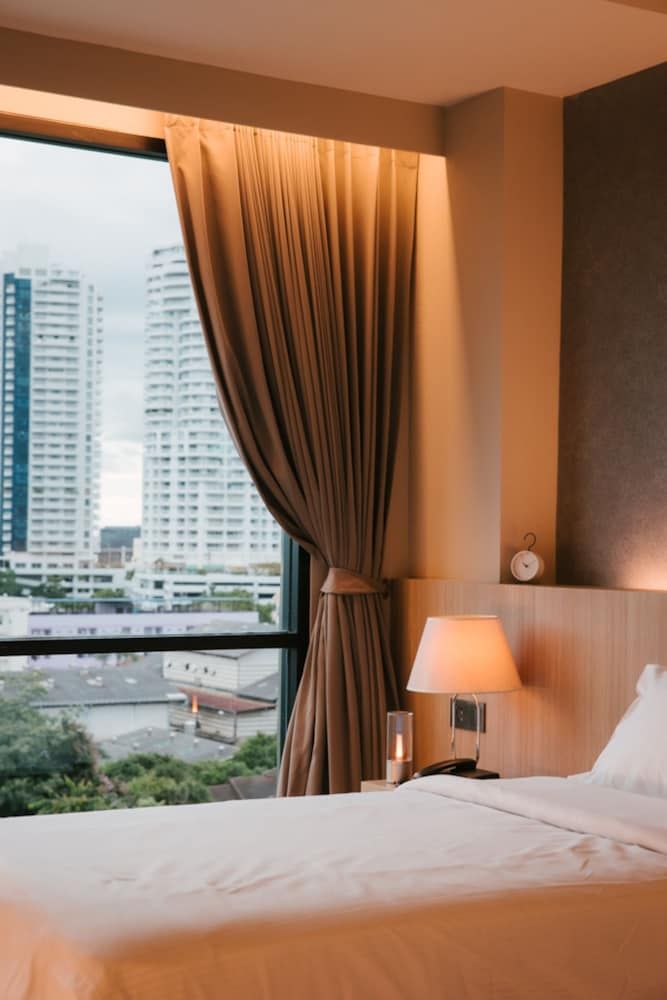 56 Hotel Sukhumvit Deluxe Room, 2 Twin Beds 3