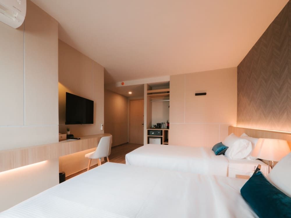 56 Hotel Sukhumvit Deluxe Room, 2 Twin Beds 4