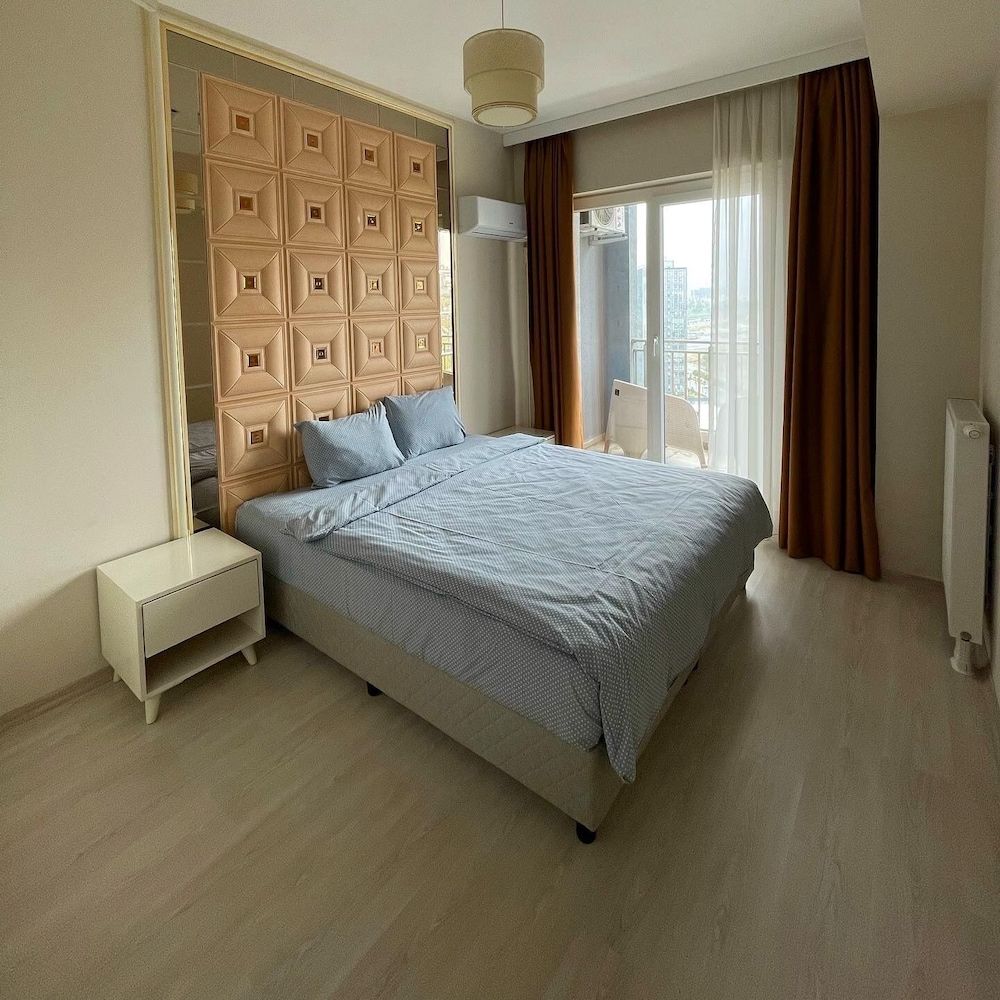 undefined Zmzm Express24 Suites 2