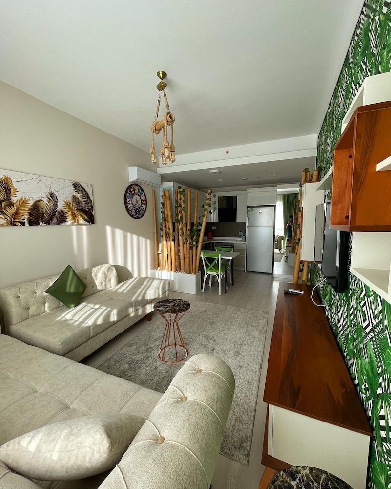 Zmzm Express24 Suites Luxury Penthouse, 1 Bedroom, Non Smoking, City View 3