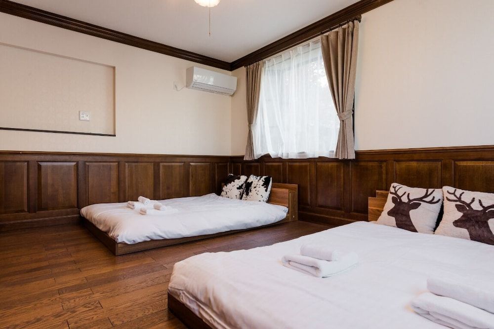 undefined Otsuka 5 Chome 5