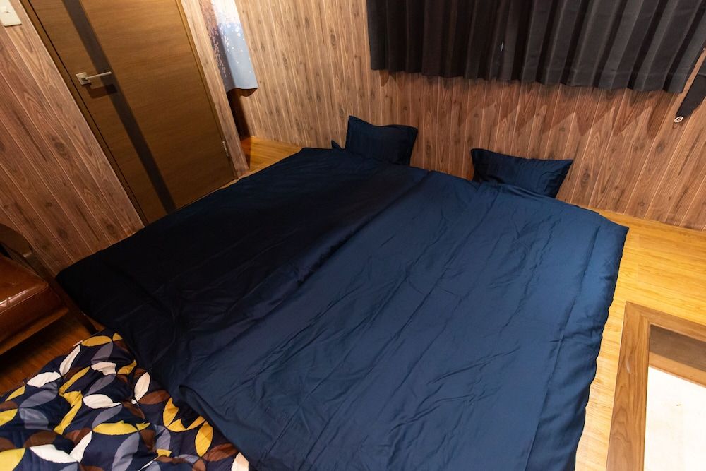 undefined Tokyo House 4