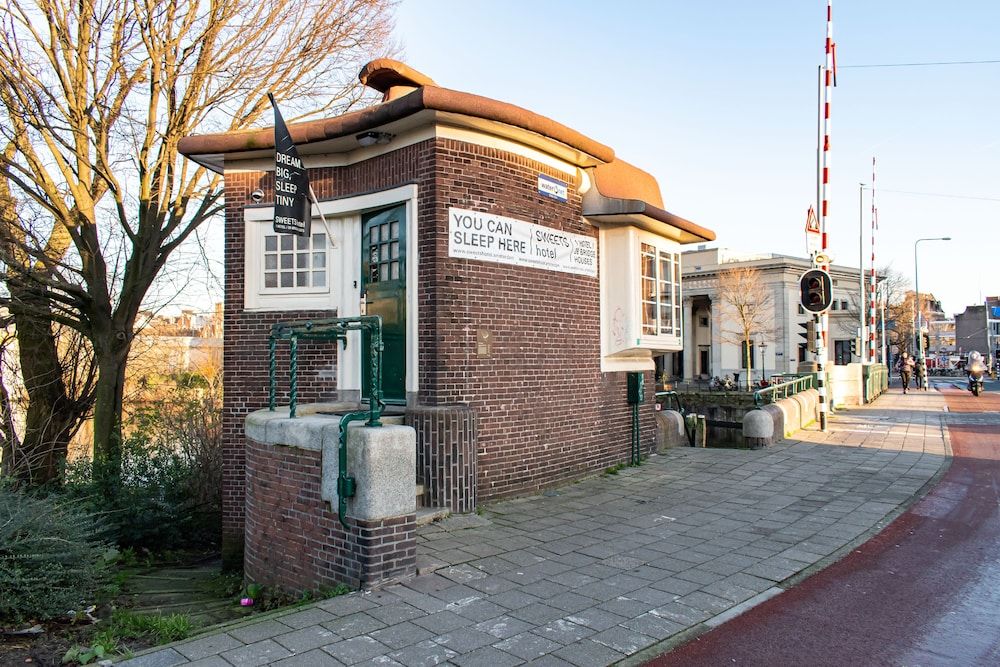 undefined SWEETS - Willemsbrug 4