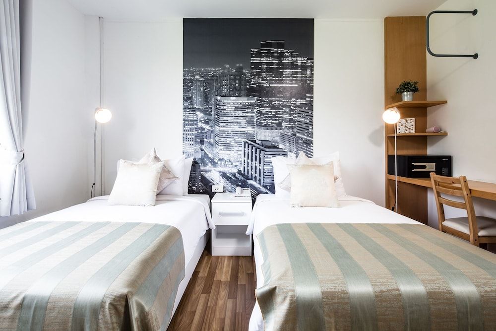 Anda Bangkok Hotel Superior Room 2