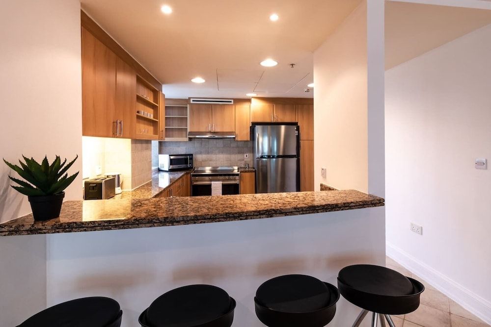 undefined Elegant 3BR in Dubai Marina With Scenic Views! 5