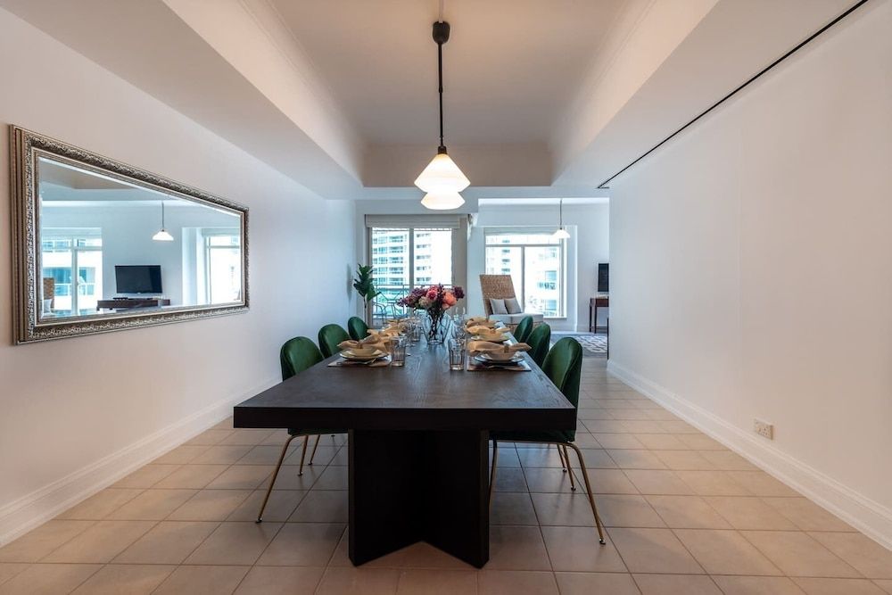 undefined Elegant 3BR in Dubai Marina With Scenic Views! 6