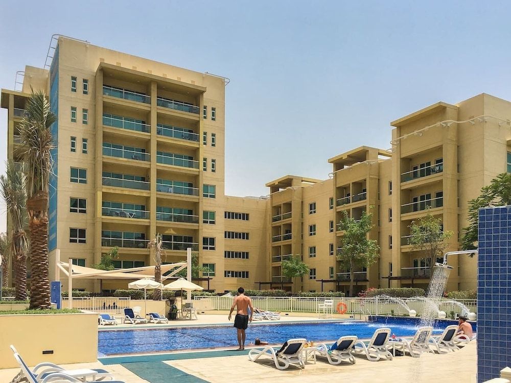 undefined Spacious 1BR in The Greens! 2