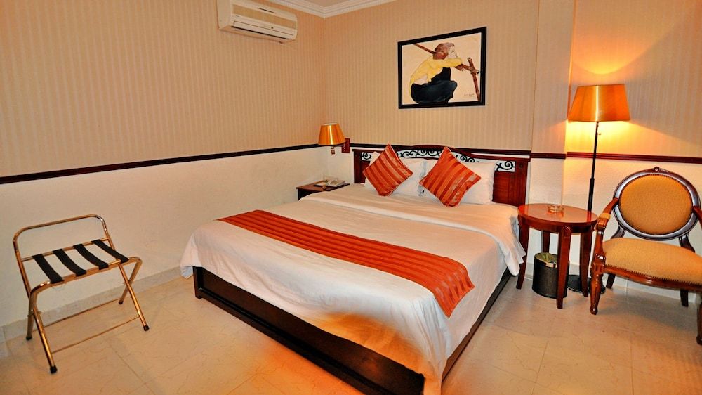 undefined HANZ Sunflower Hotel & Spa Saigon 5