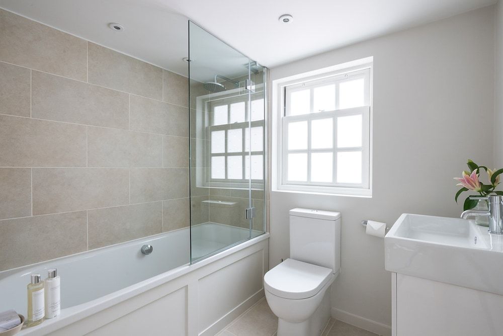 Ultra luxurious London home for 5-7 Bywater 31