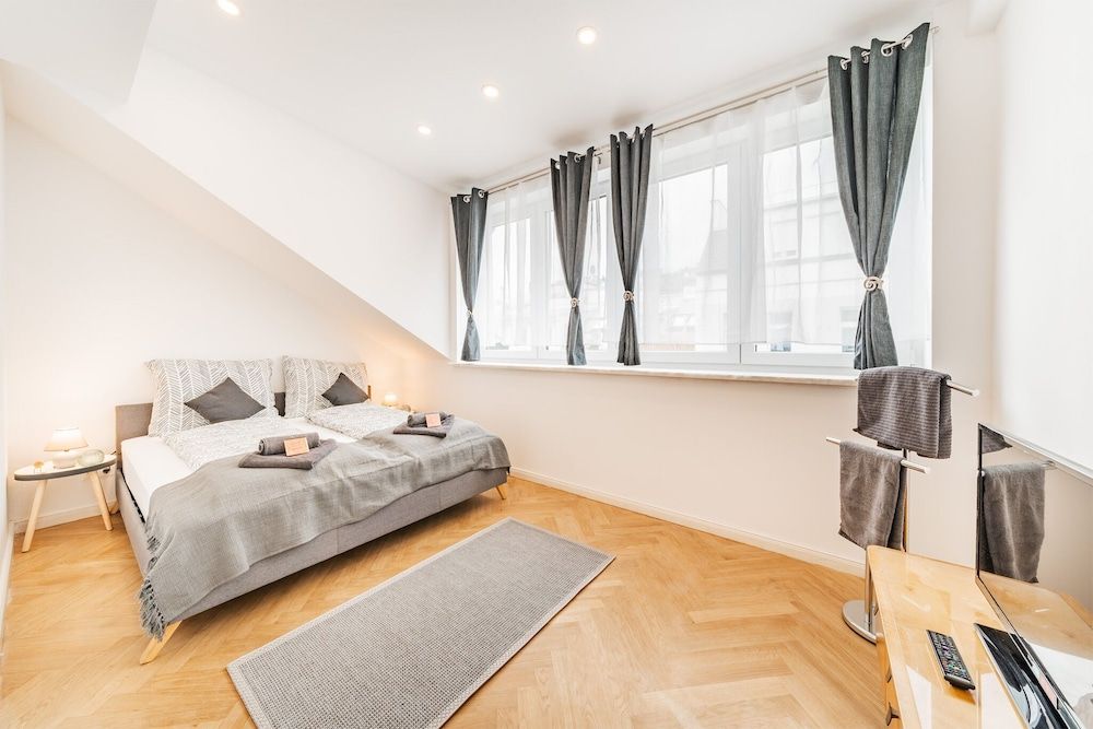 undefined Terrace Apartment near Danube 5