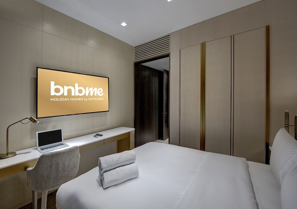 undefined bnbme - 2B-FivePalm-1006 10