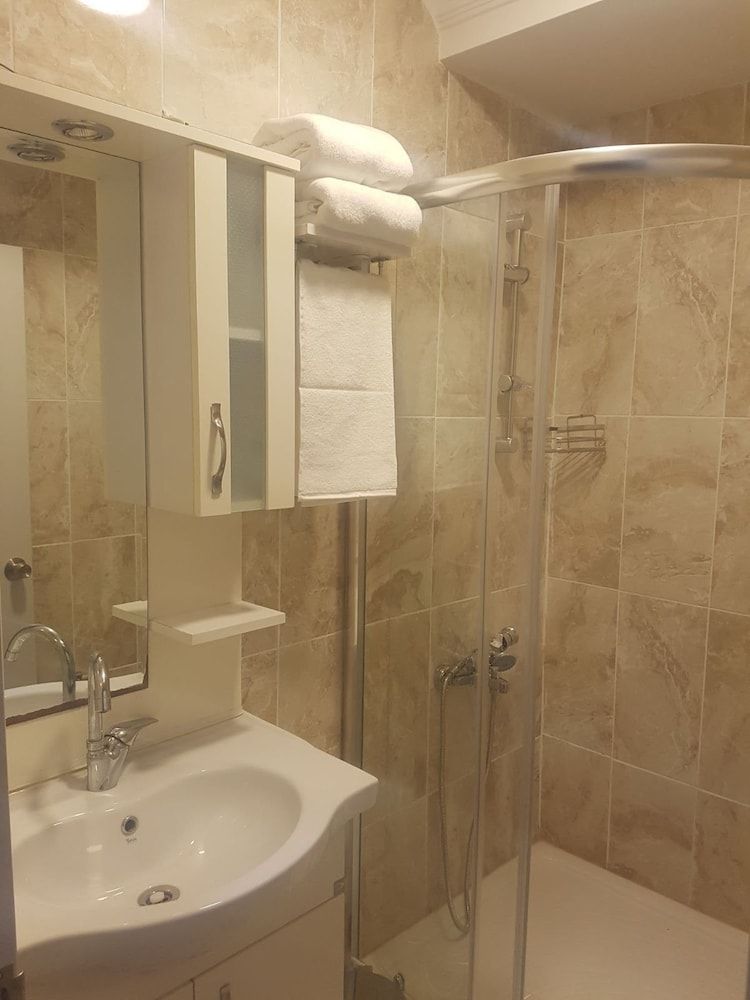 undefined Black Suite Otel 4