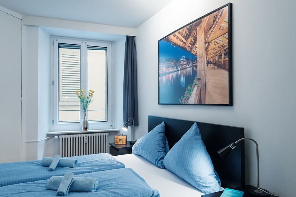 undefined Hitrental Old Town Apartments 6