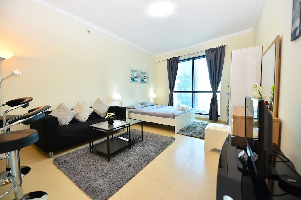 undefined Silver - Modern Studio with lake view 4