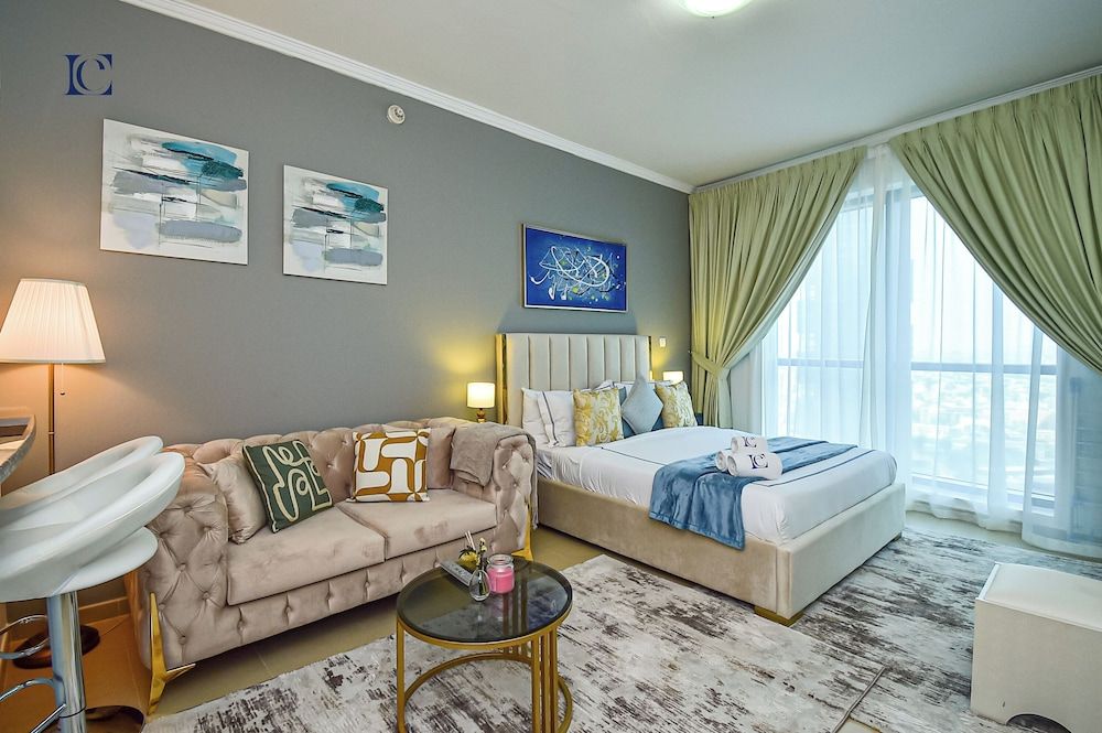 Silver - Modern Studio with lake view Studio 13