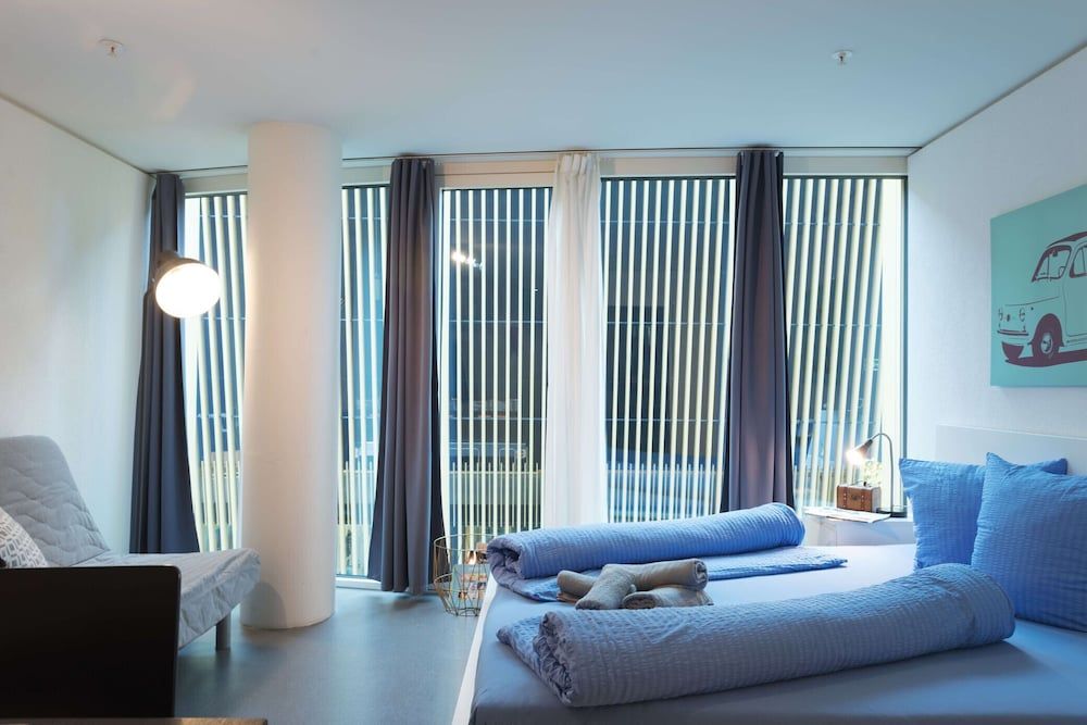 undefined Hitrental Allmend Standard Studios 5