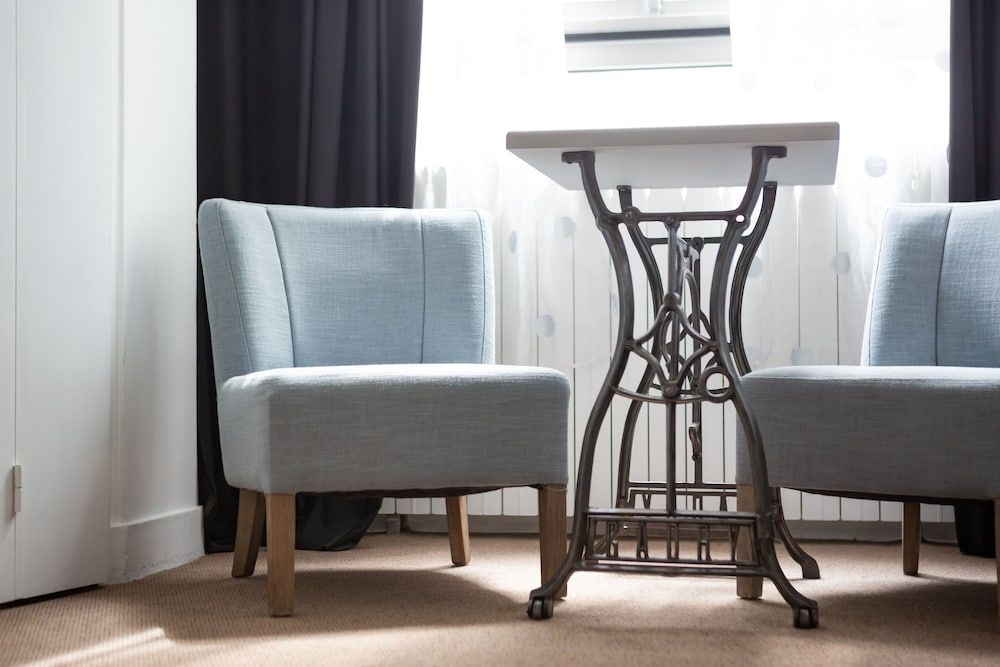 Hôtel Bonaparte Twin Room 3