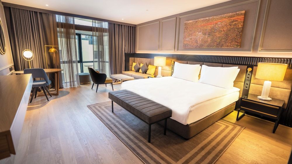 Sofitel Istanbul Taksim Superior Room, 1 King Bed 3