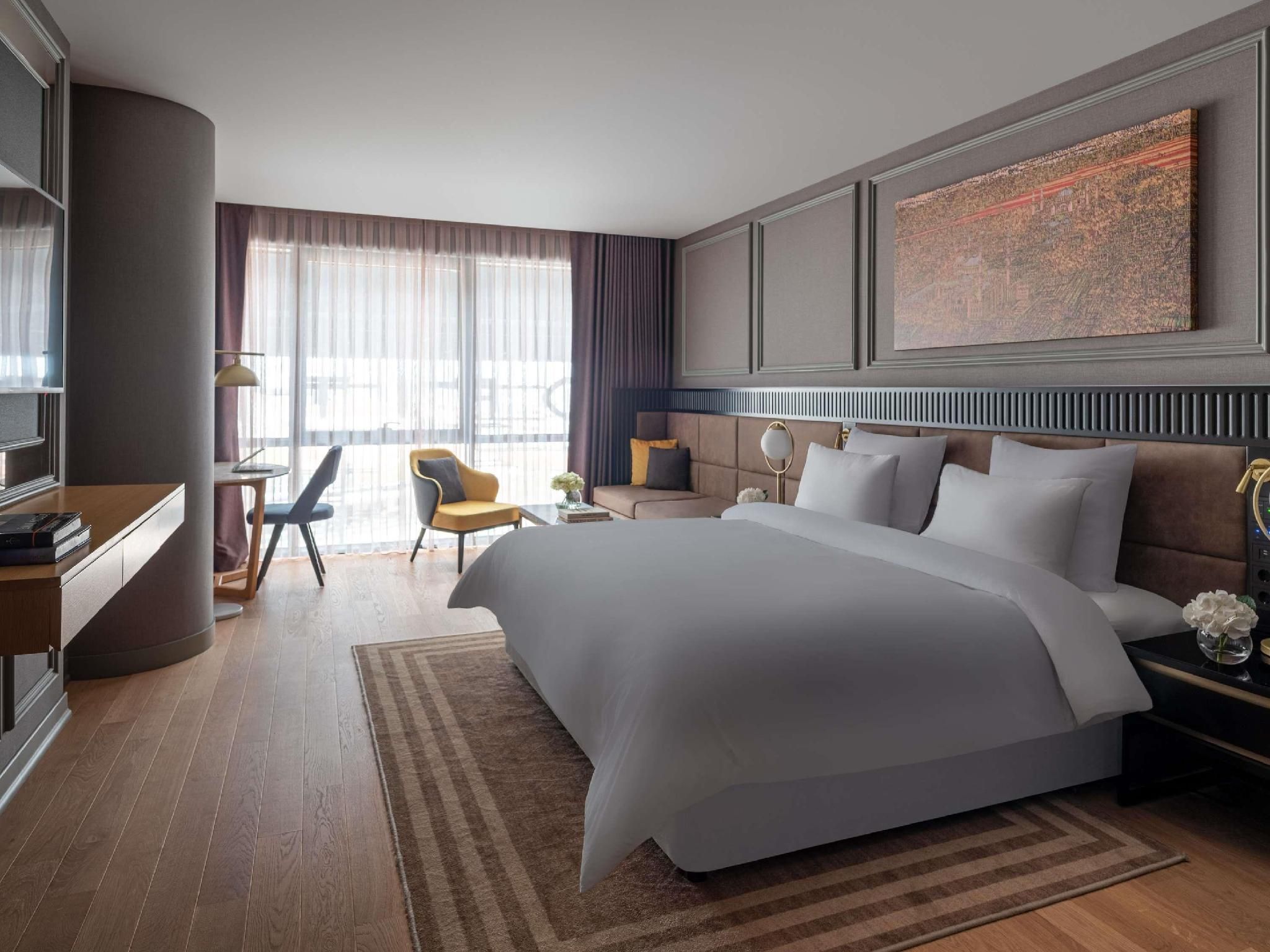 Luxury Room, 1 King Bed, Bosphorus View