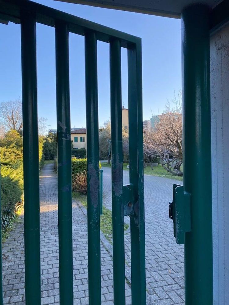 undefined Design Villa With Parking, Navigli Area, Milan 4