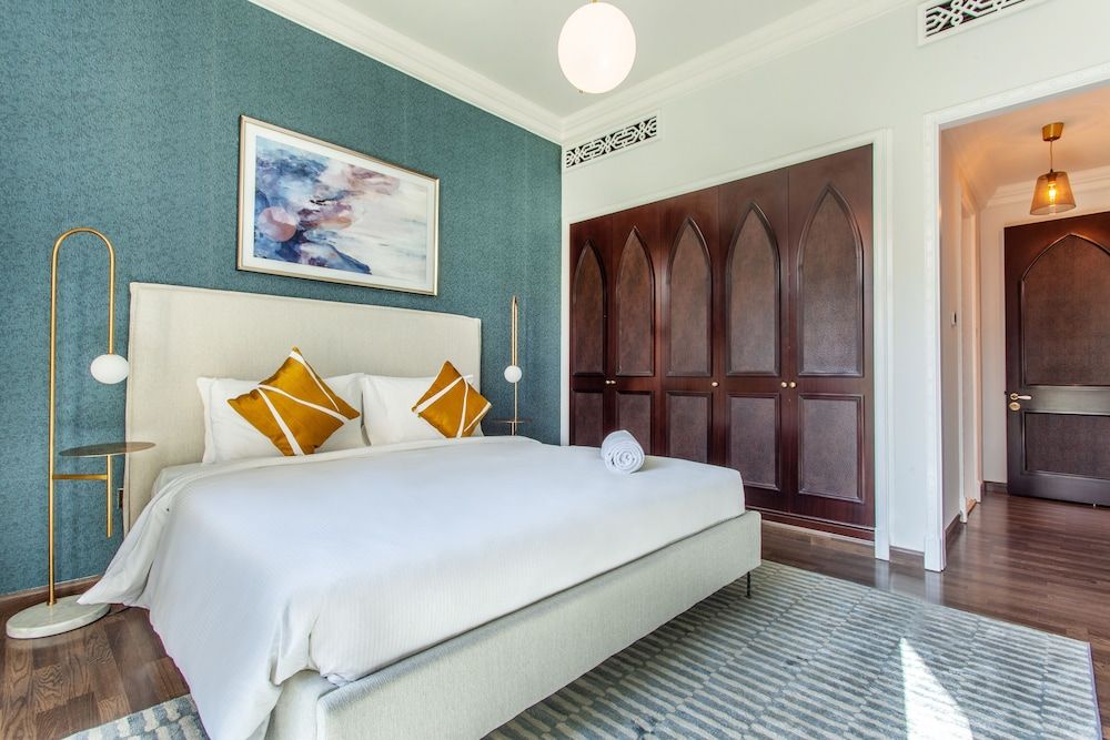 undefined 2B-Tajer-6048 6