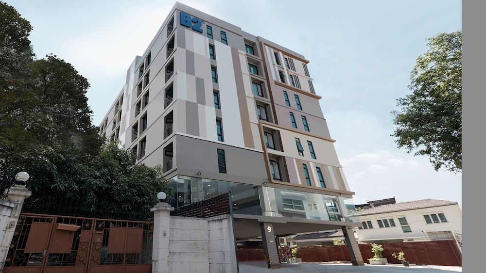 undefined B2 Huai Khwang Premier Hotel 5