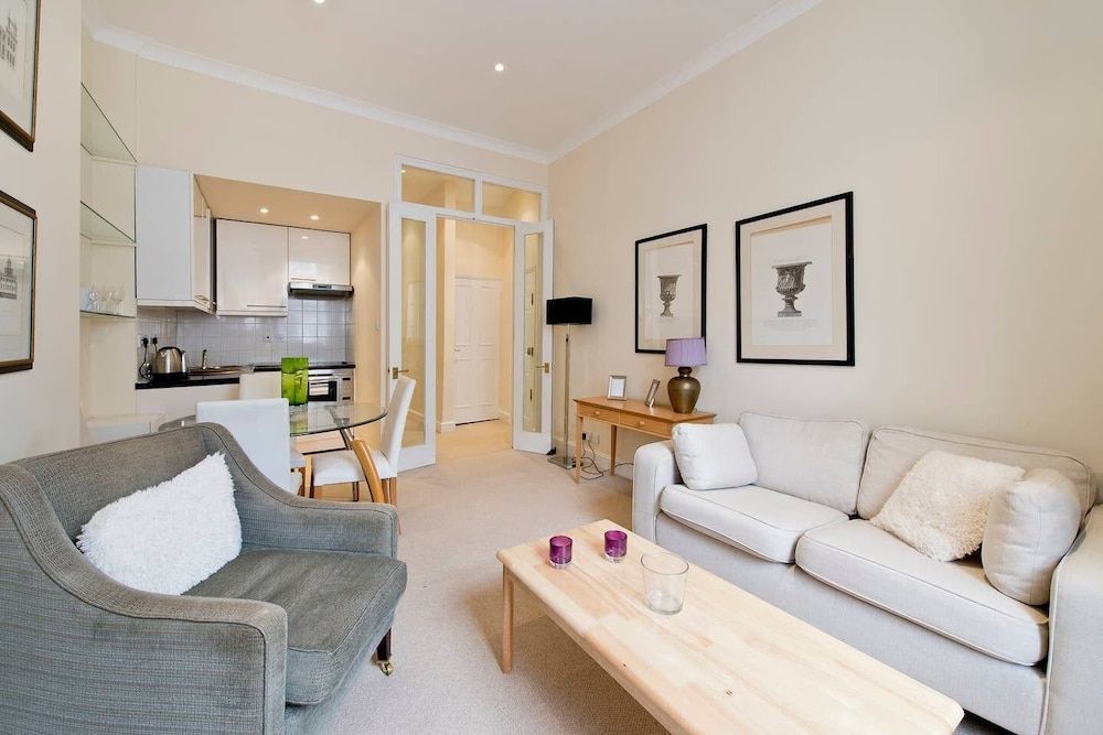 Charming 1 Bed Apt in Pimlico - Walk to Palace Apartment (1 Bedroom) 8