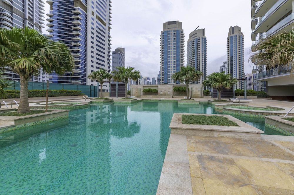 undefined Maison Privee - Spacious Apt w/ Beach, Pool and Marina Access 3