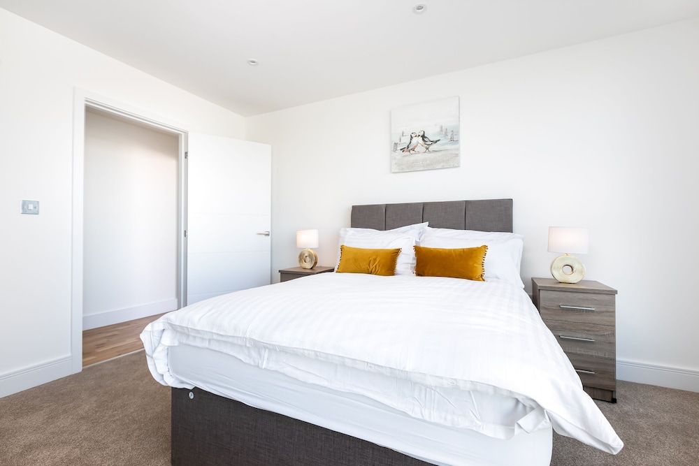 undefined London Riverview - Canary Wharf - Excel 6