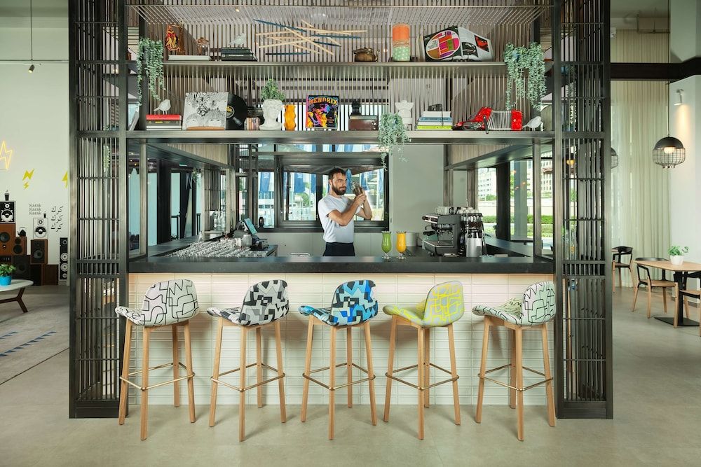 undefined Rove City Walk 3