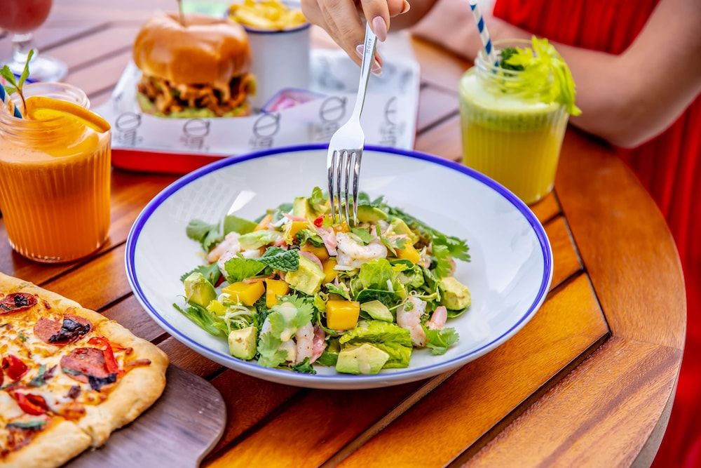 undefined Rove City Walk 6