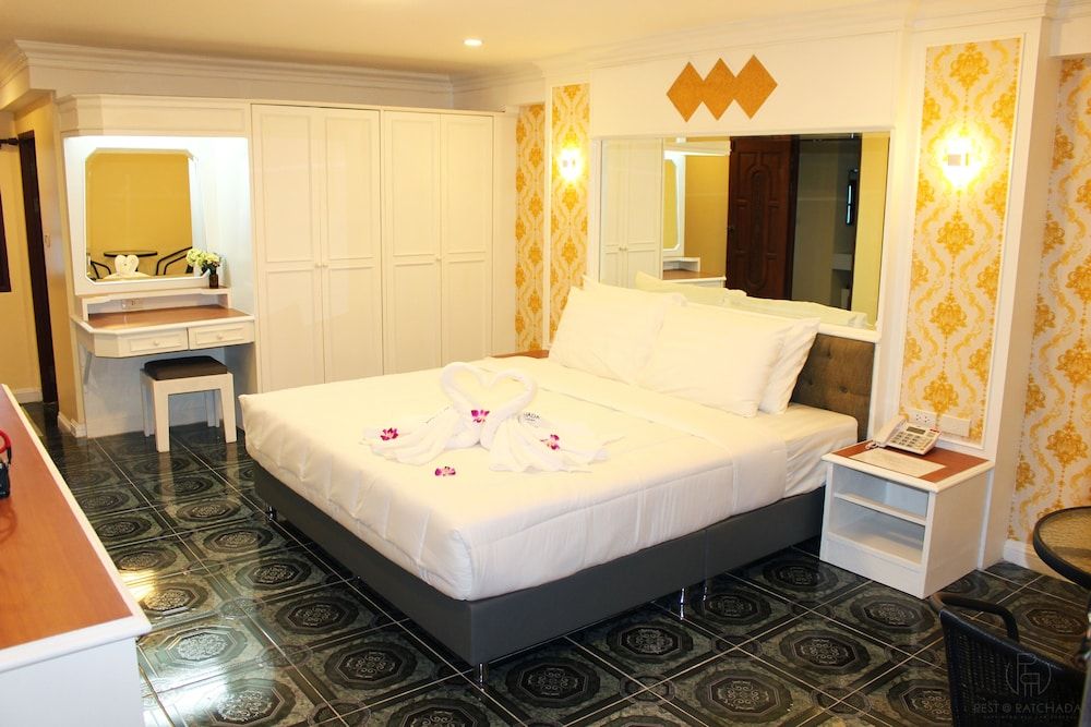 undefined Rest at Ratchada Hotel 3