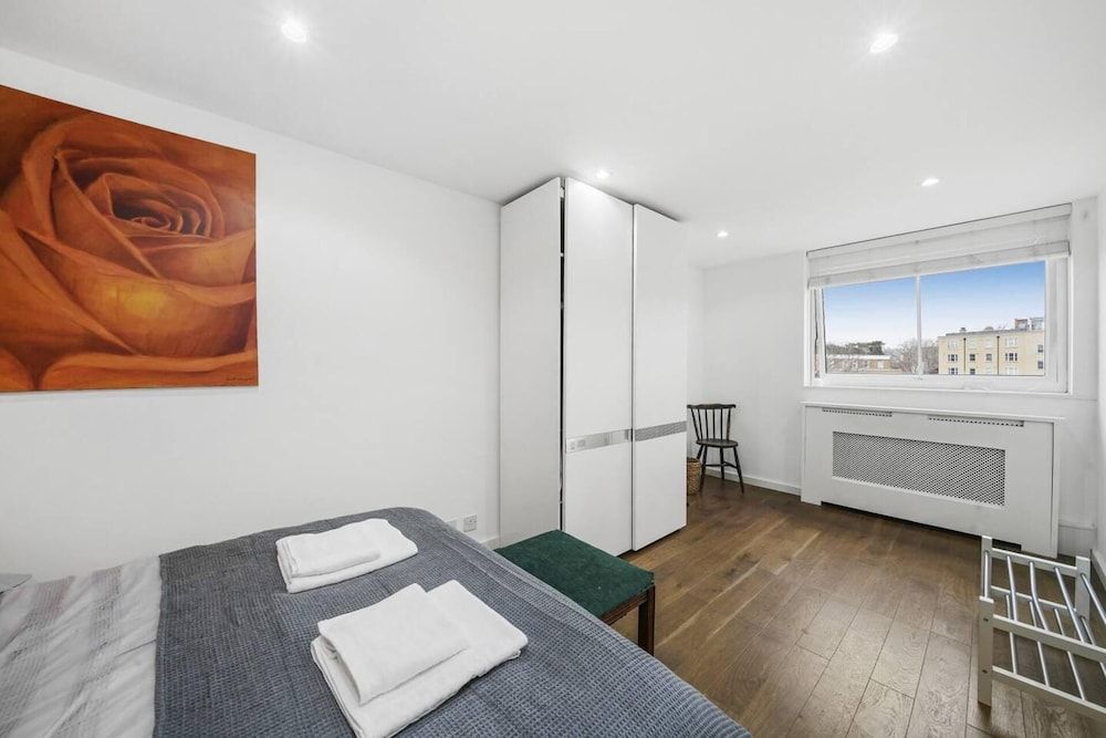 undefined Livestay- Trendy 1bed With Balcony in Westminster 7