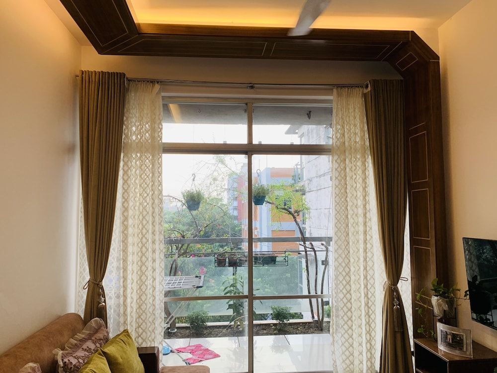 undefined Beautiful 2-bed Apartment in Dhaka 4