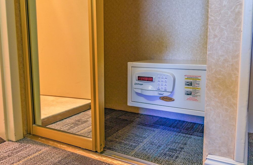 Samesun San Francisco - Hostel Queen Room with Ensuite 5