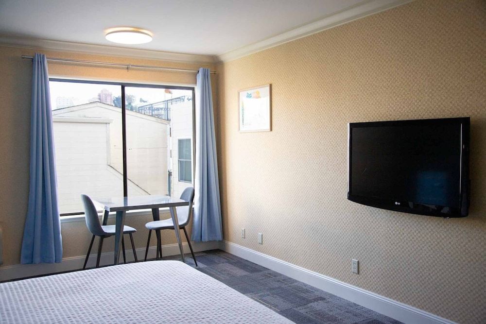 Samesun San Francisco - Hostel Queen Room with Ensuite 7