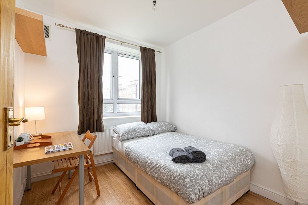 undefined Tower Bridge Accommodation - 1 2